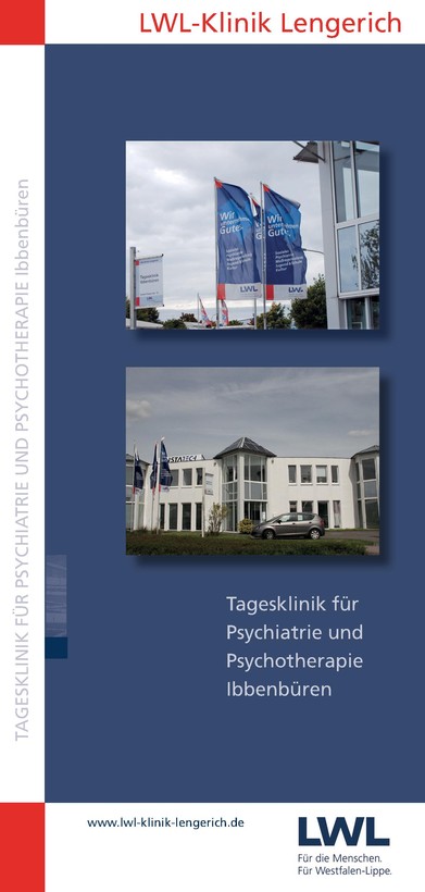 Dunkelblaue Titelseite eine Flyers. Ein Foto zeigt LWL-Flaggen vor einem weißen Gebäude mit hohen Fenstern, das auf dem zweiten Foto ganz zu sehen ist