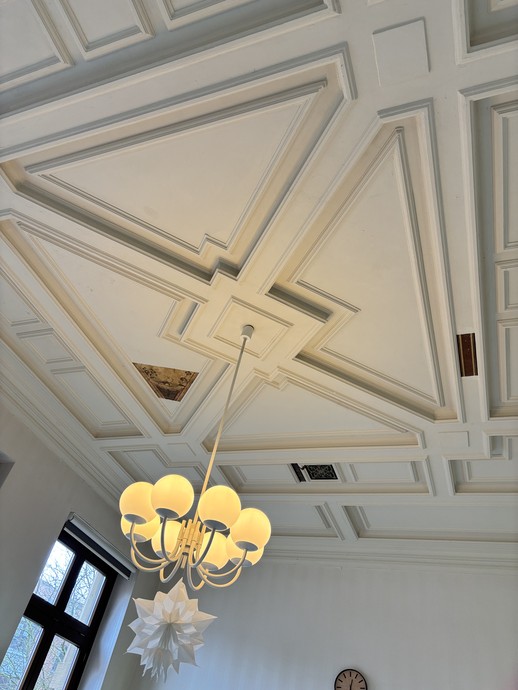 None (vergrößerte Bildansicht wird geöffnet)